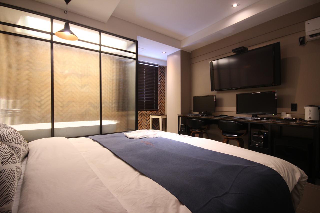 The Club Hotel Seomyeon Busan Exterior photo